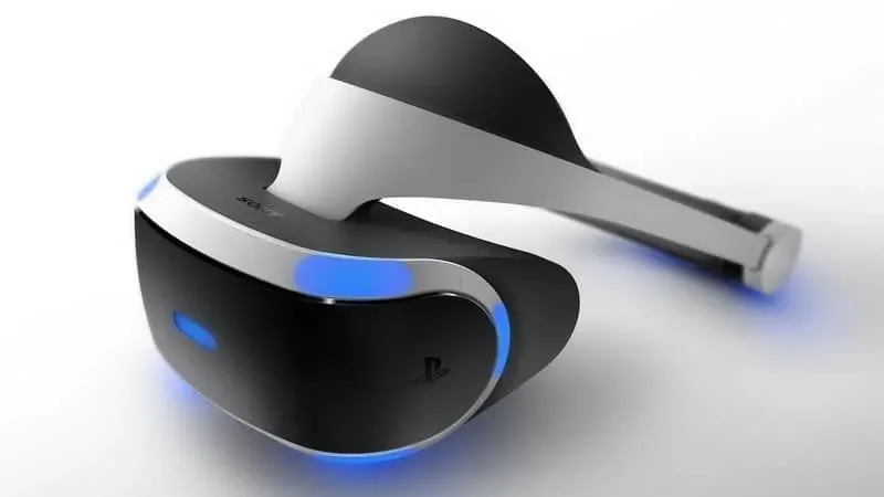 Kicsomagolták a PlayStation VR headset bolti verzióját