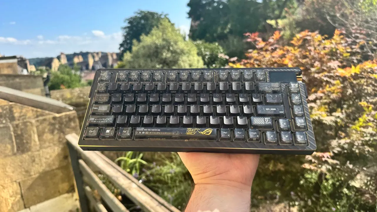 Asus ROG Azoth Extreme Edition 20 teszt