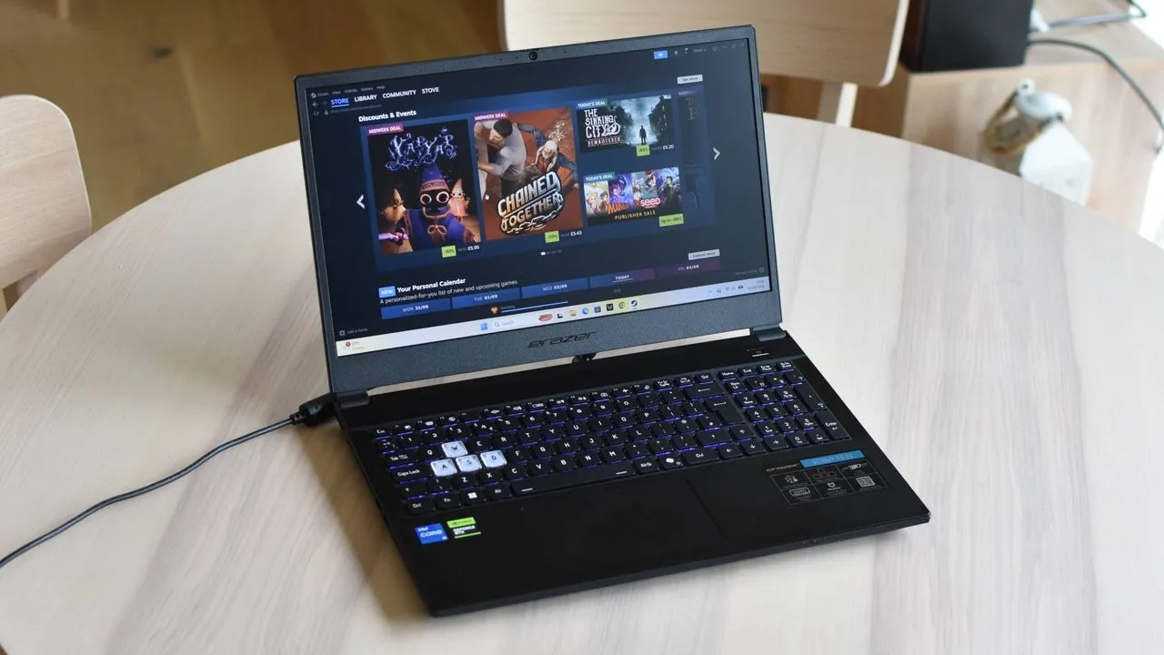 Elszálltak az asztali és kézikonzolos árak, a PC-s olcsóvadászat pedig a régi ellenségemhez vezet: a gaming laptopokhoz