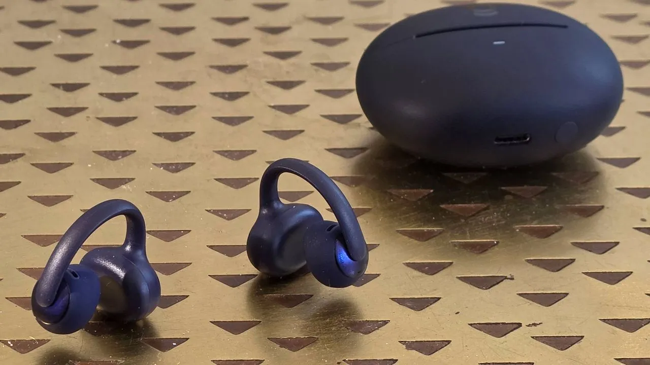 Hetek óta tesztelem ezeket az olcsó open-ear füleseket, és elgondolkodtatnak, miért fizetnél többet a Shokz és a Bose drágább riválisaiért