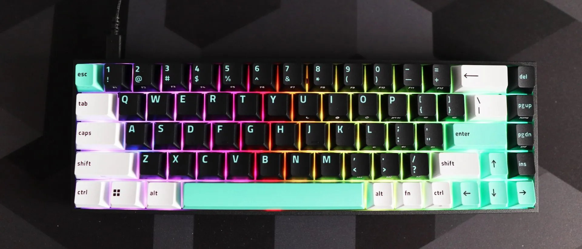 Razer Reclusa X Mini 65% teszt: remek és megfizethető mechanikus billentyűzet