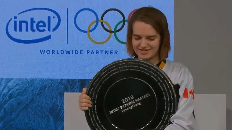 starcraft 2 IEM Scarlett